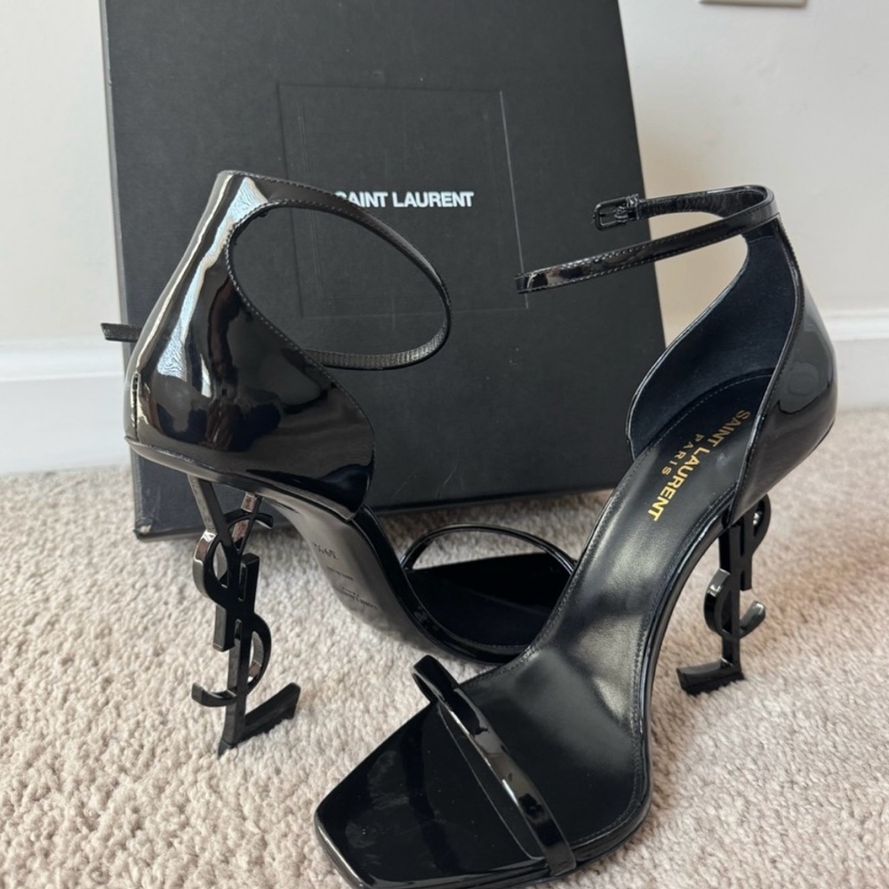Saint Laurent Glossy Black Heels
